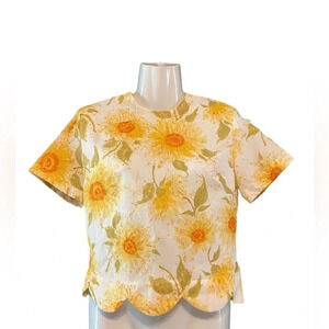 Vintage Styled By Sybil Sunflower Button Back Shirt